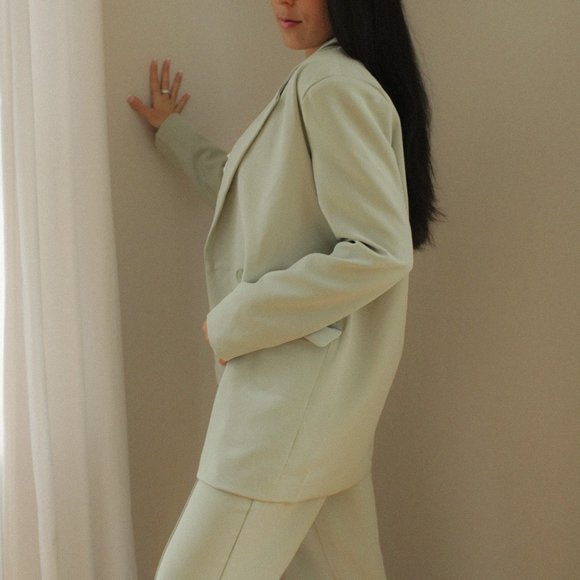 Hailey Blazer - Picture 4 of 5